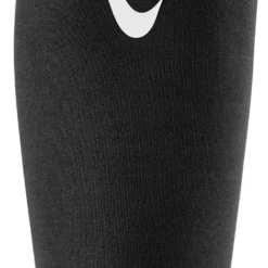 Nike Pro Adult Dri-FIT 4.0 Shivers