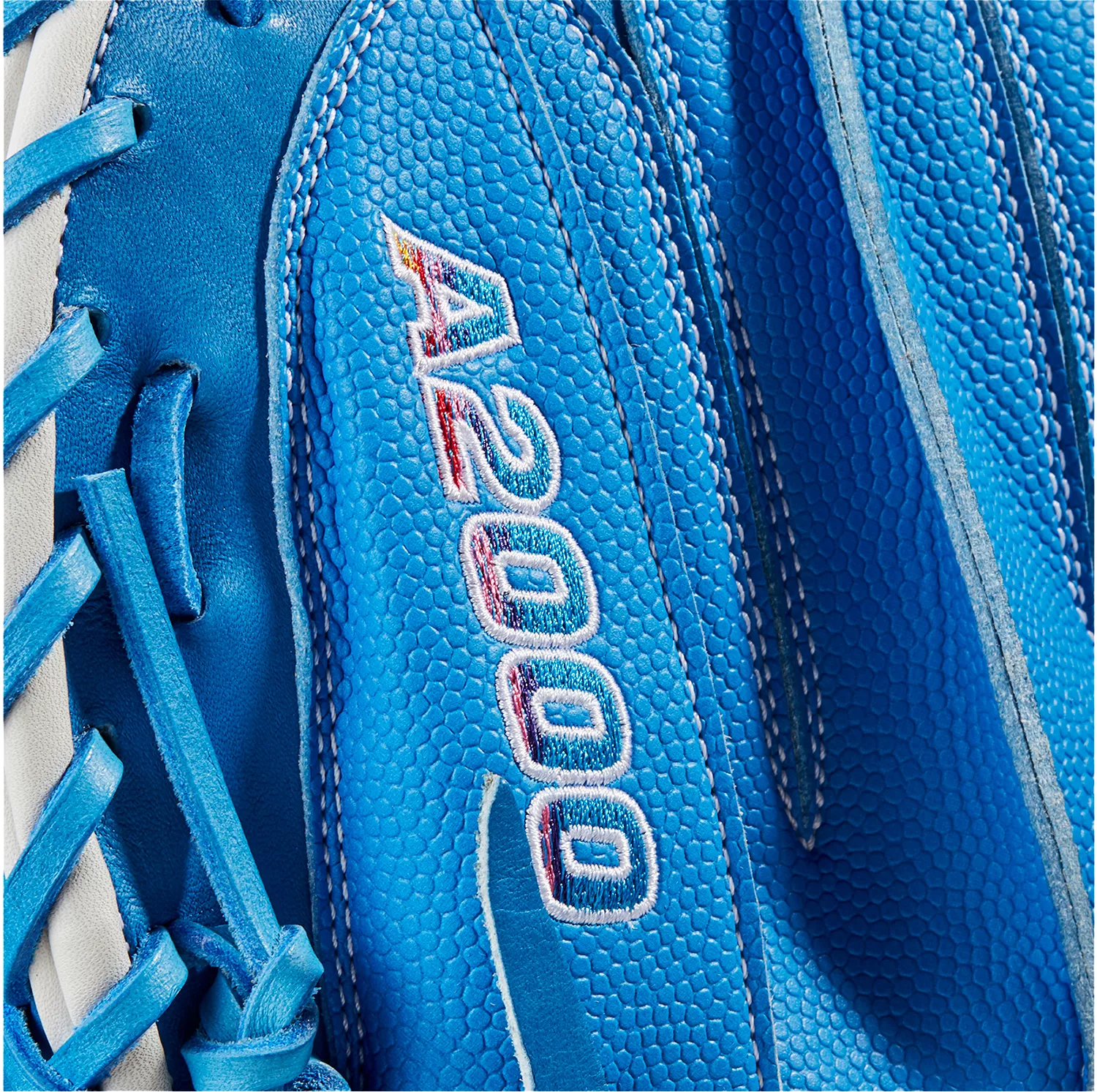 Wilson 33'' CM33 A2000 Love The Moment Edition Catcher's Mitt 2023 - Image 7